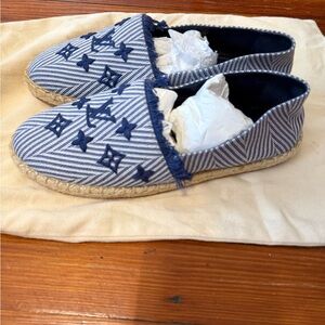 New Authentic Louis Vuitton Monogram  Espadrilles size 39